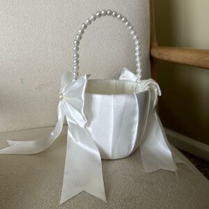Flower girl basket